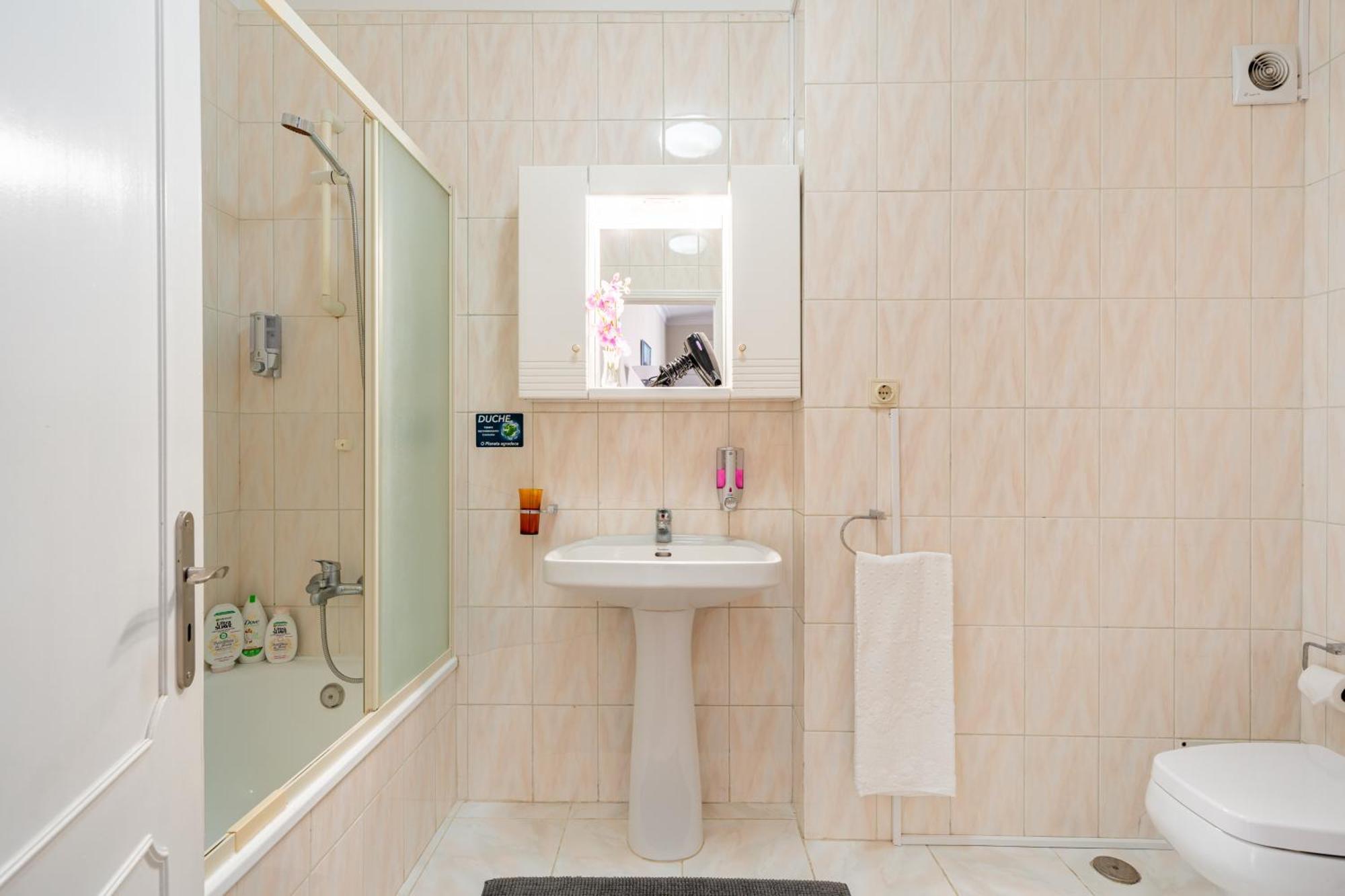 Apartamentos Casal Ventoso Pedrogao  Exteriör bild